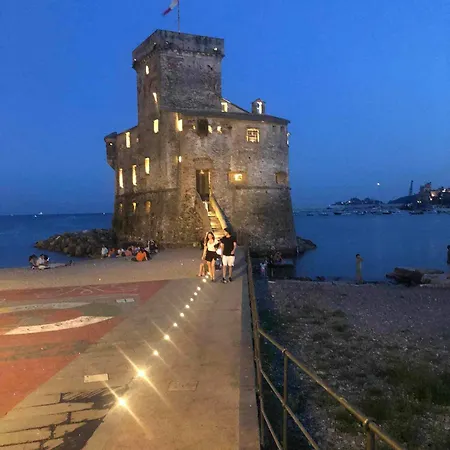 Apartamento In Rapallo